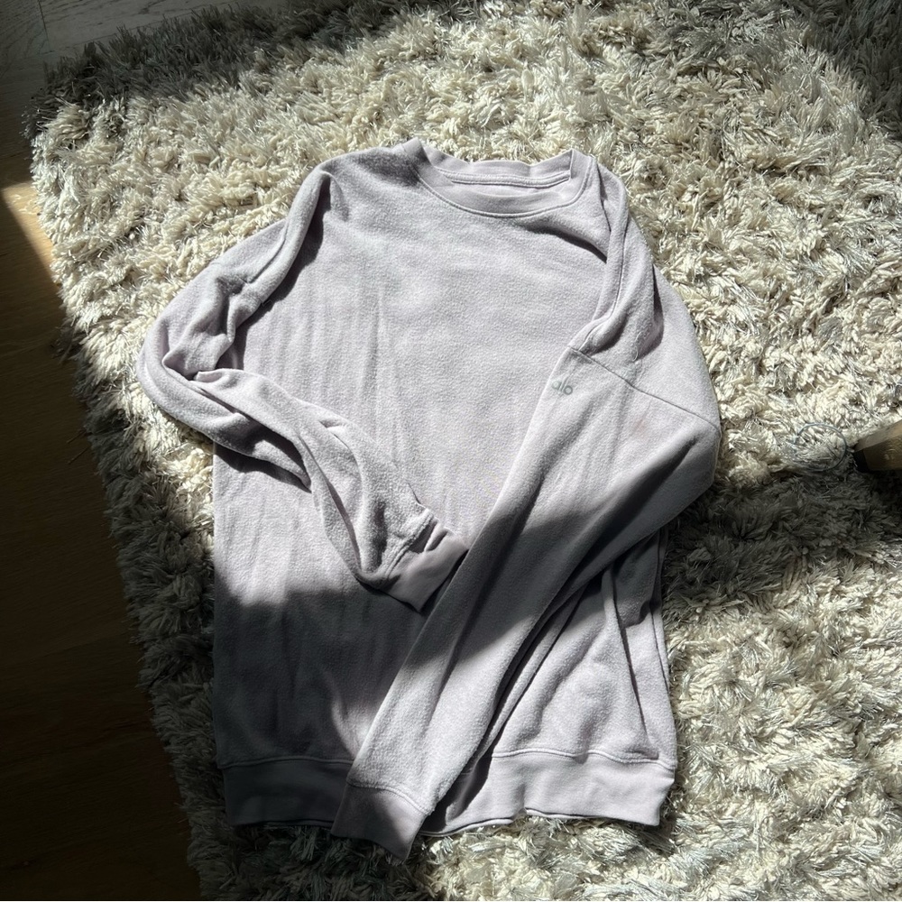Alo Yoga Soho pullover